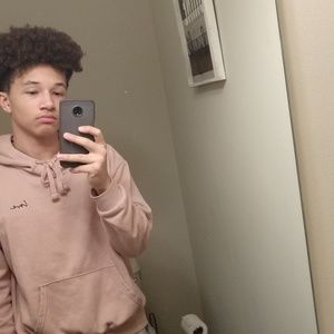 Meet your Posher, Alonzo